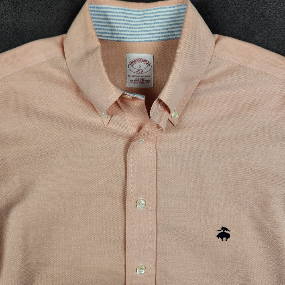 Brooks Brothers Oxford Shirt Mens Small Peach Supima Cotton Non-Iron Button Up